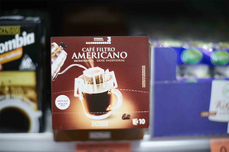 Cafè de filtre americà Hacendado al lineal de Mercadona