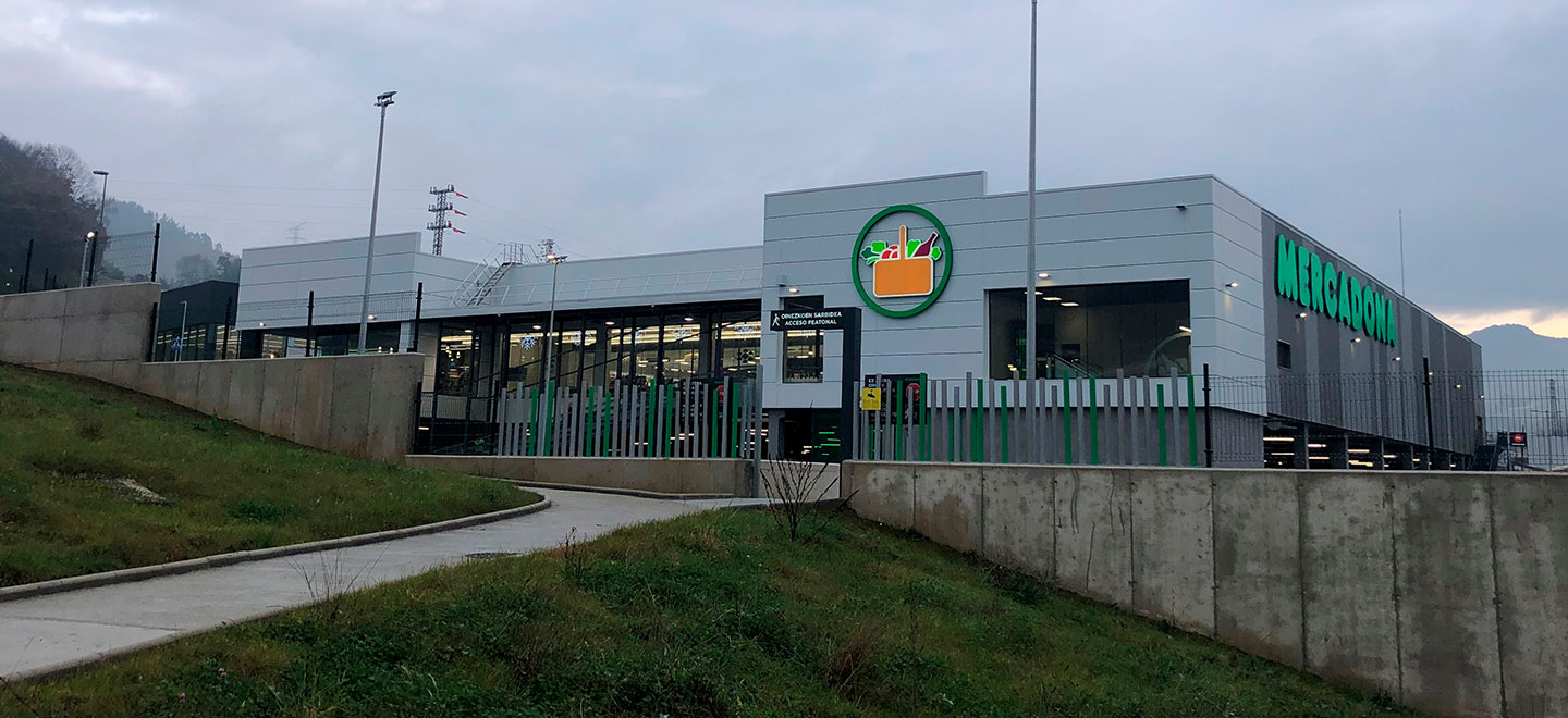 Façana del nou supermercat de Mercadona a Andoain