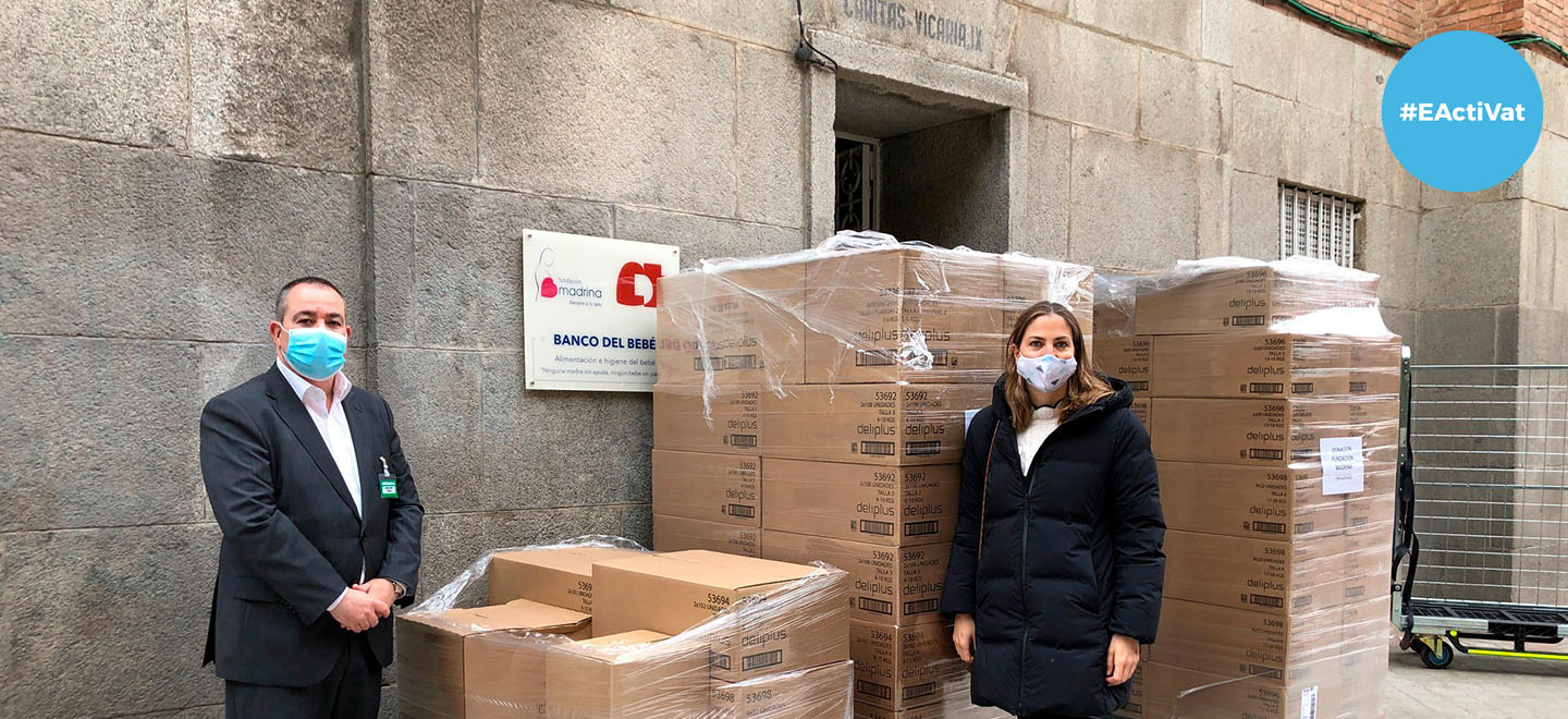 Entrega de pañales de Mercadona a la Fundación Madrina en Madrid