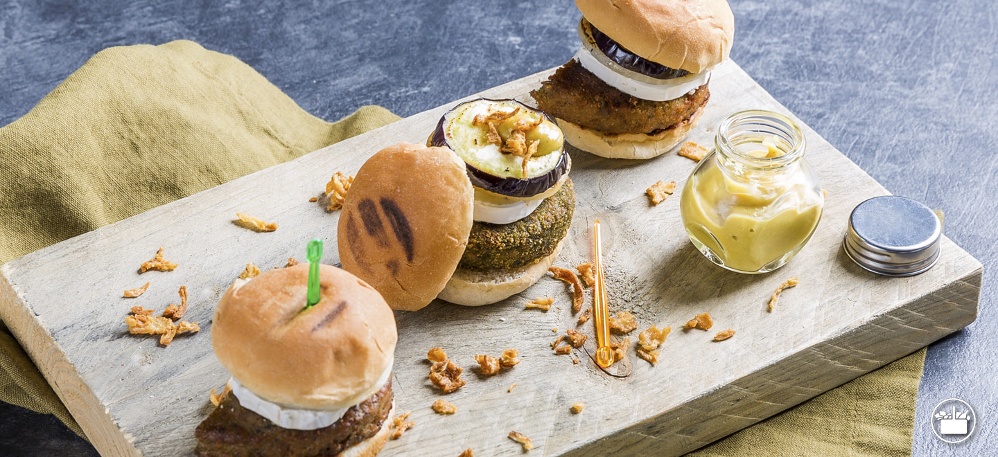 Les Mini Burgers vegetals són un mos deliciós per compartir amb la família i els amics.
