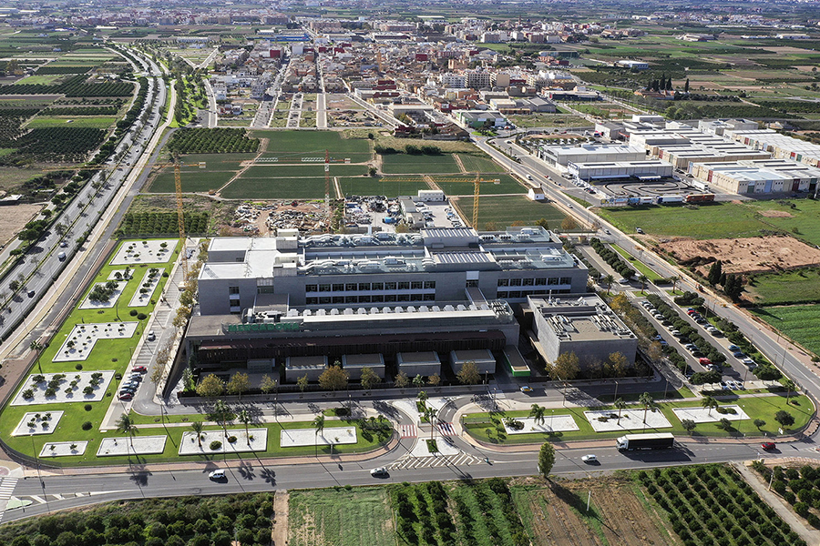 Aerial view of the new Mercadona offices in Albalat dels Sorells (Valencia).
