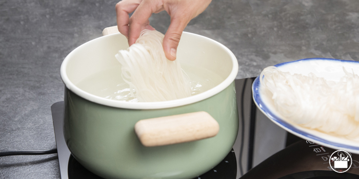Hervir los noodles durante 2 minutos 