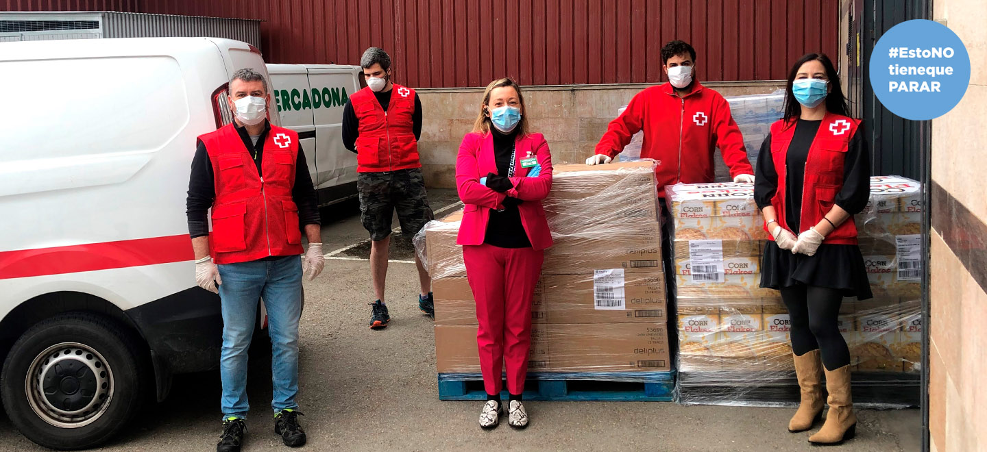 Entrega de productos de primera necesidad de Mercadona a Cruz Roja en Asturias