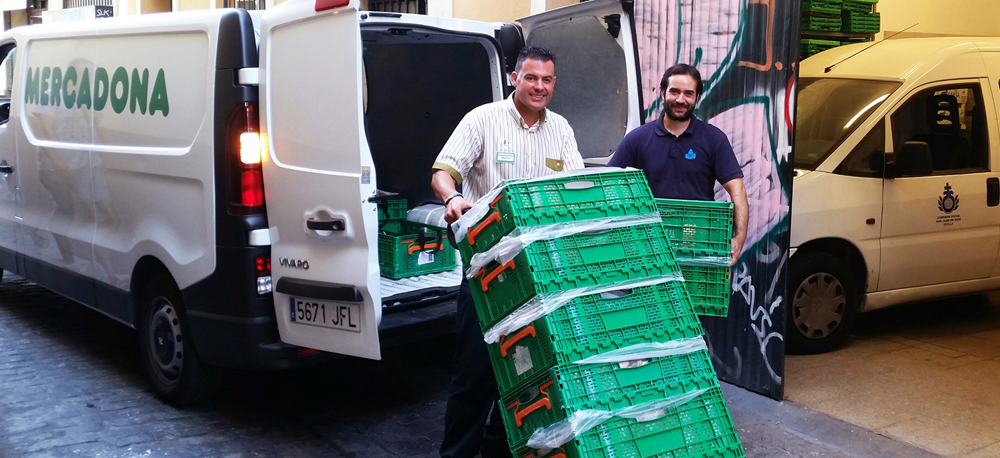 Mercadona dona alimentos a dos comedores sociales de Utrera y Sevilla