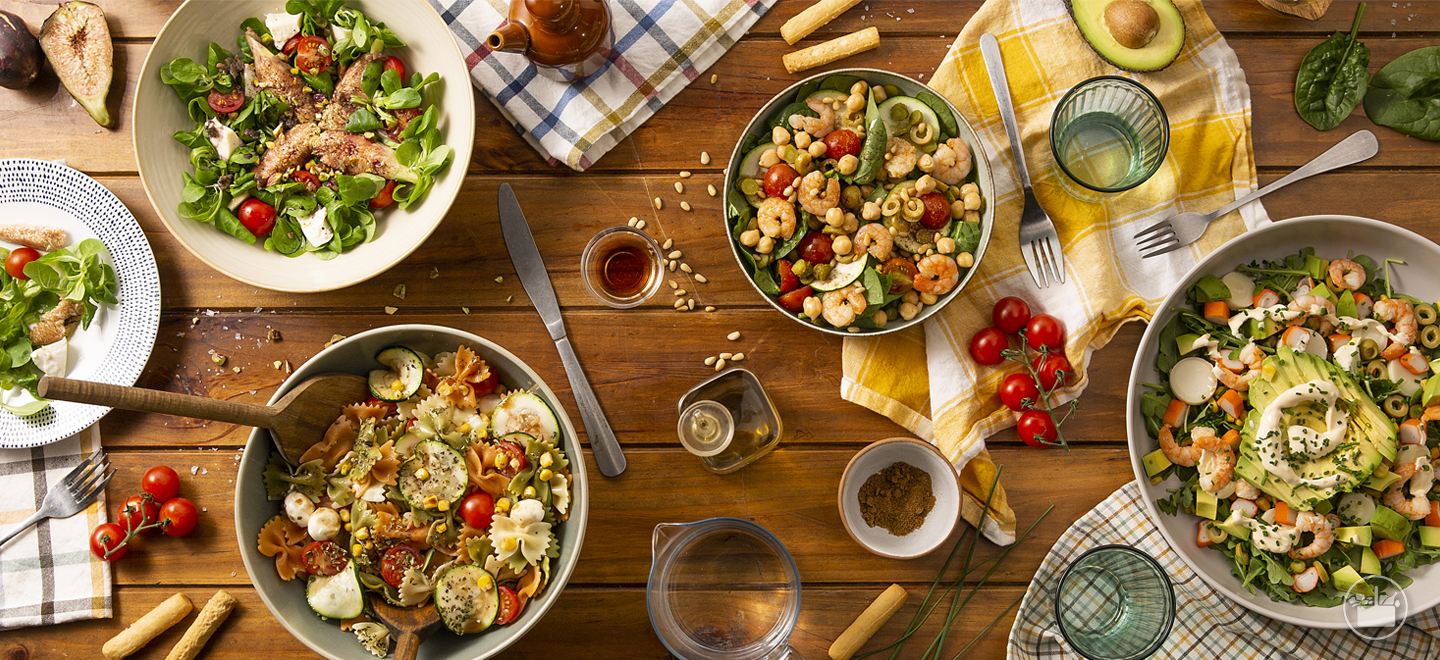 Propoñémosche 4 deliciosas ensaladas que non poden fallar este verán.
