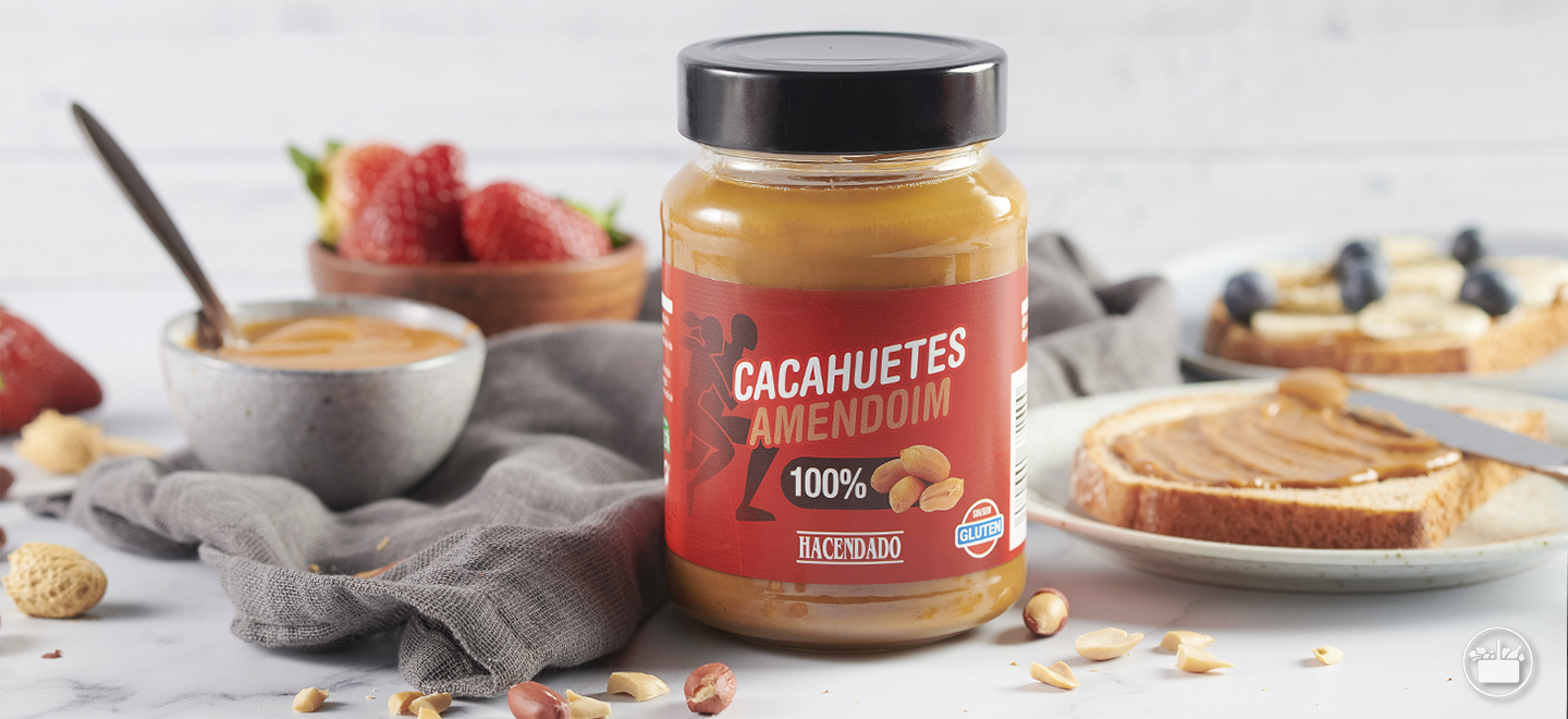 A nosa Crema de cacahuete é un produto elaborado 100% con cacahuetes. 