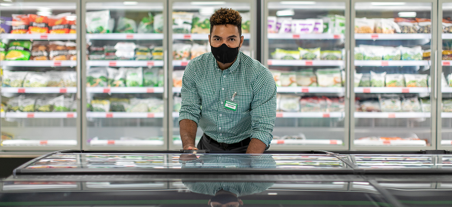 Oliver, traballador do supermercado de Paseo de la Habana en Madrid